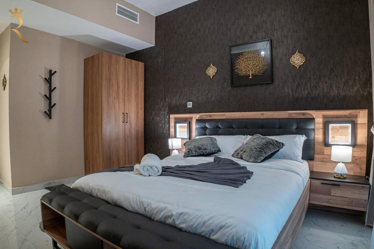 Blackforest 2br Duplex At Masdar *