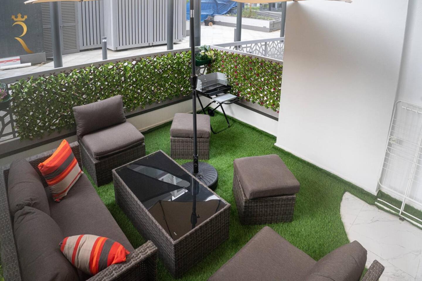 Blackforest 2br Duplex At Masdar Apartment Abu Dhabi